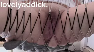 si ateng na nagduduyan binusohan.