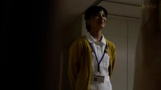 M913G05 A married woman nurse chatting with a male patient in the corridor after the lights go out has frustrated nasty sexual intercourse that overlaps her body to celebrate discharge!