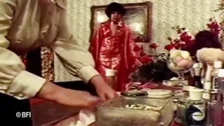 Gold medal - the wise chambermaid