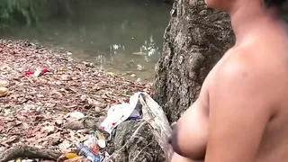 Sex with a Stranger Outdoors Really Delicious