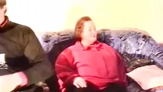 Fat granny fucked on the couch in this vintage movie