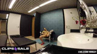 Hot & Sweaty Girl in Gym Clothes: Public Bathroom Masturbating for Voyeurs