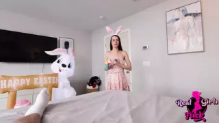 My Step Sis Doesn't Find Eggs in Her Easter Basket - Summer Renee