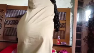 His brother-in-law found his elder brother&#039;s wife alone at work and had sex with her