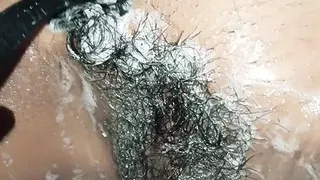 Desi girl pacified the heat herself