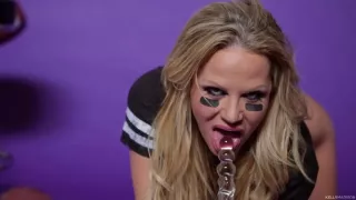 Superbowl M.V.Pussy - Starring: Kelly Madison