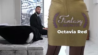 Beim Reiten wackeln  ihre dicken Titten