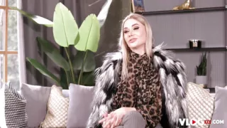 Perky Venera Maxima Soothes Her Pussy With Rough Couch Sex