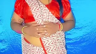 Pritucrossy pune in red saree