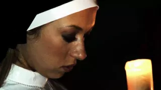 Delta White and Robyn Share a Thick Cock in an Explicit Threesome