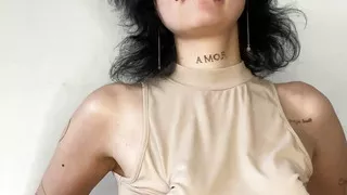 I'm horny, do you want to look at me without clothes?????