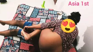 Curvy bis ass young desi bhabi fucked by debor.
