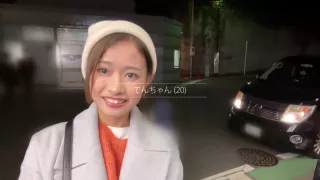 0009051_接吻 エビ反り おもちゃなどが含まれている