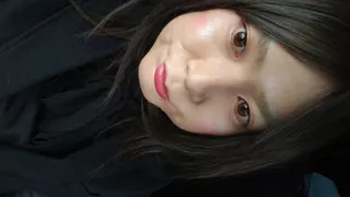 I couldn't hide the big dick of a cross-dressing boy wearing a black dress, and it came out and I touched it myself and masturbated comfortably.