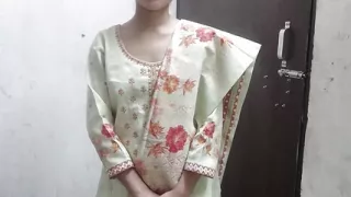 Bhabhi ne ghar band kar ke mera land apne muh liya