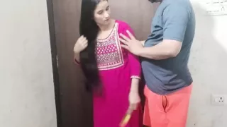 Girl hostel me ghus kar jabar dasti pel diya