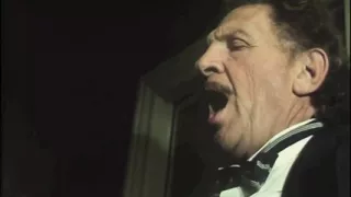 Hotel Depravity: the Concierge Spies on the Guests Fucking in the Room