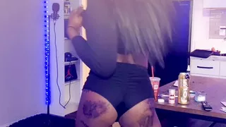 Does It L Ook Better Inside Or Outside My Do Shorts