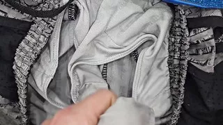 Cum on step Sis Shorts and bra that i found in her hamper