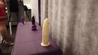 I test all my dildos in my hotel in Lyon