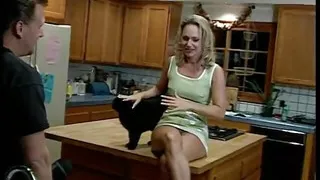 Young pretty blonde was seduced my elder carpet muncher on the kitchen