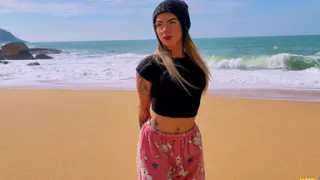 I Asked a Stranger to Film Me on the Beach, I Rewarded Him with a Very Wet Blowjob!