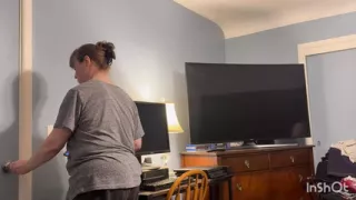 Mature plays with her son in law and he fills her pussy with a lot of cum!