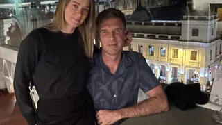 Passionate horny couple can't keep their hands off eachother