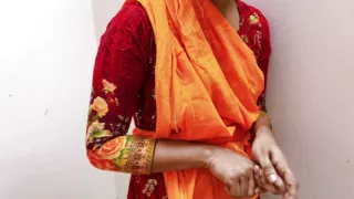 working girl fucking pussy  has owner in the house