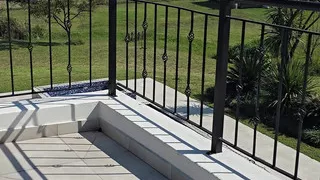 I just got the biggest facial ever outside in public