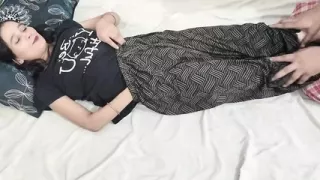 Padosi ke ghar me jakar usko nanga kar ke chod diya