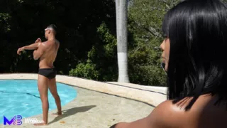 Swimming teacher has hardcore sex in the pool with his student - Max Betancur & Athenea Rosse