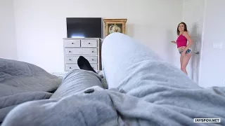 POV Sex mit brünetter  geiler Stieftochter