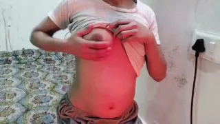 Student ko homework nhi karne par sir jabar dasti pela