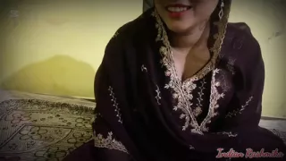 Sexy & Naughty Bhabhi gave to devar ji the pleasure of her sexy body. Video with Bhojpuri Audio