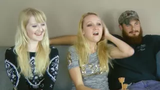 Blondes Anneliese and Krystal game of Strip Pirate Pengins