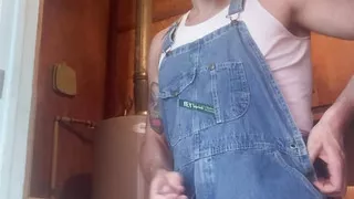 Quick cum at my buddy's house while sniffing his dirty briefs