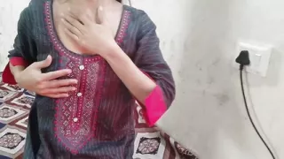 Cute little step daughter ko ghar me band kar ke pel diya