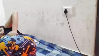 Madam ji ko josh me lakr pel diya