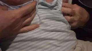 Daddy Caresses Himself In The Car, Exibe