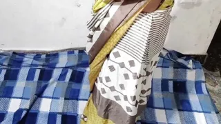 Kichen me naukrani ko biwi samjh kar pel diya