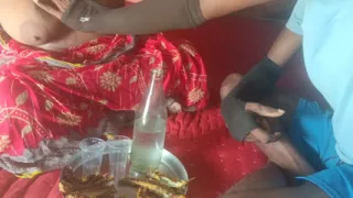 Pados ki bhabhi ka daru pilakar gand Mari