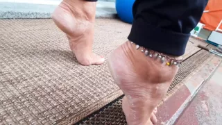 Amateur Blonde Mature Wife Enjoys Feet Worship