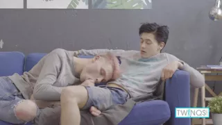 Horny Twink Oliver V Gets His Butt Fucked By Sexy Logan S!