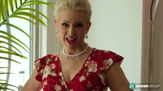 58-year-old Bobbi Shay gets off and tells you how to jack off