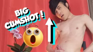 WOW the big cumshot! How far does Jon Arteen squirt his juicy cum in this hot show of a sexy naked gay twink masturbating