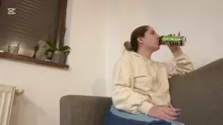 Bubbly Farts on Couch