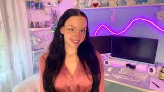 Is all this a mistake? In underwear on the Internet!?