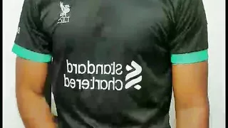 Handjob of very horny young Colombian