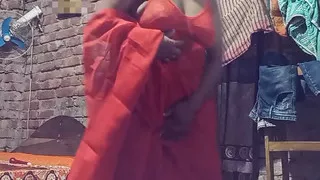 Hot Bhojpuri Strip Dance in Saree Desi Girl Slow Seduction